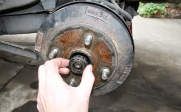 Bearing-Roda-Depan-Mobil