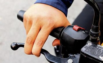 Mau Aman dan Selamat? Lakukan Teknik Pengereman Motor yang Baik dan Benar mengerem-motor-yang-baik-dan-benar